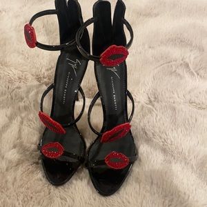 GIUSEPPE ZANOTTI New stiletto heels sz. 39 in box